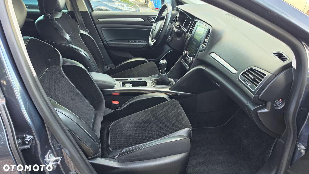 Renault Megane ENERGY dCi 130 INTENS - 17
