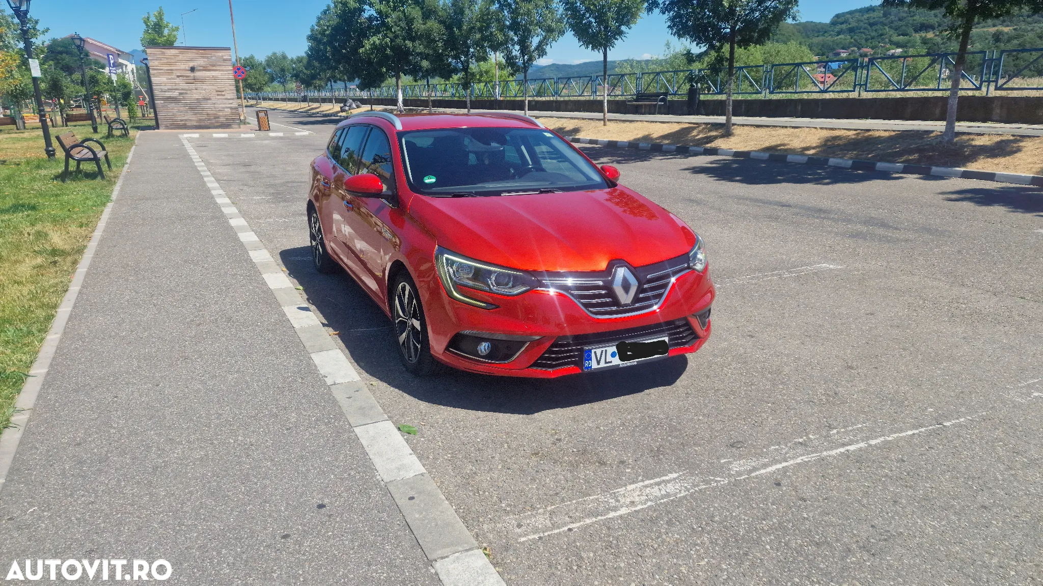 Renault Megane BLUE dCi 115 BOSE EDITION - 22