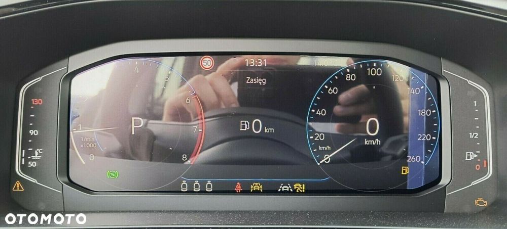 Volkswagen T-Roc - 22