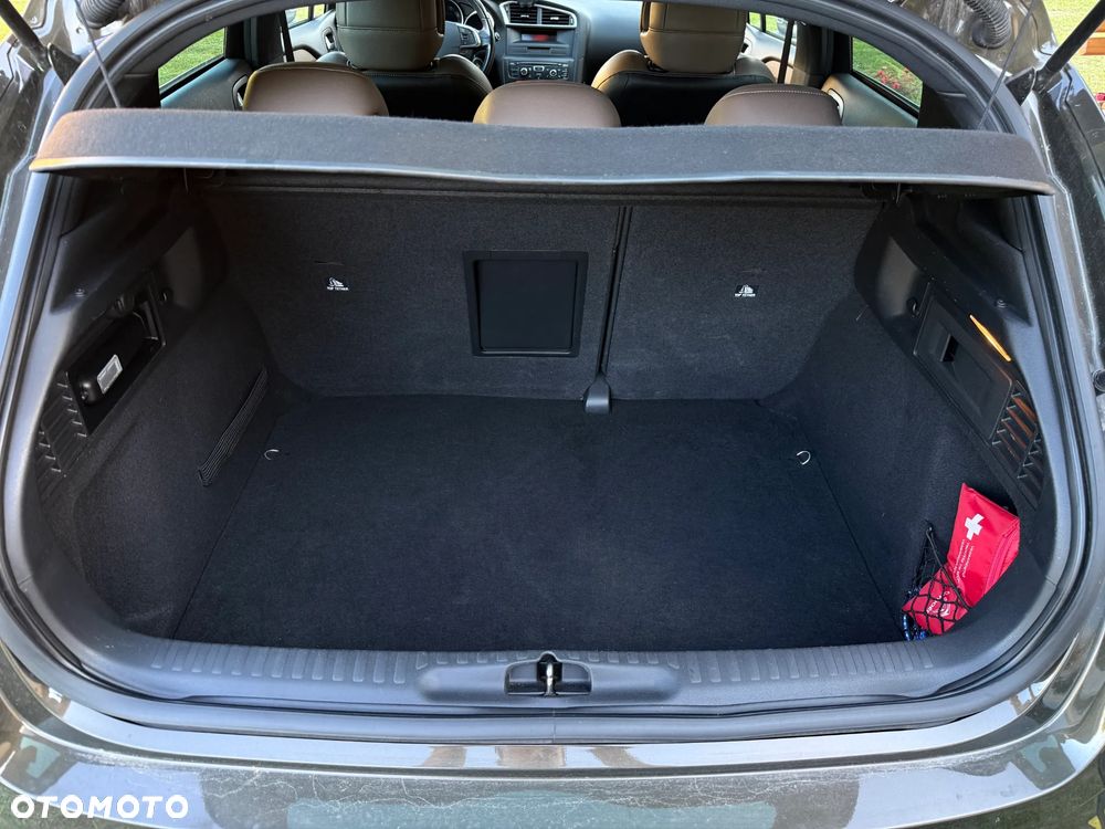 Citroën DS4 1.6 VTi SoChic - 15