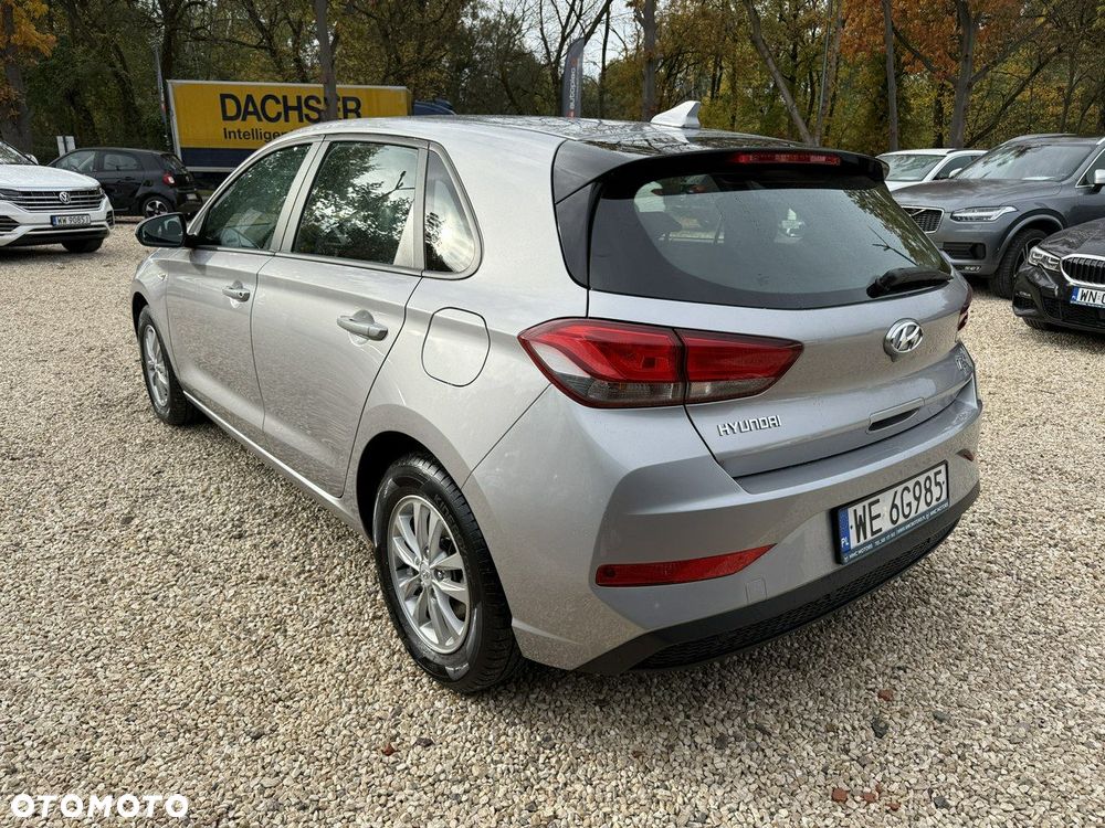 Hyundai i30 1.5 DPI Modern - 14