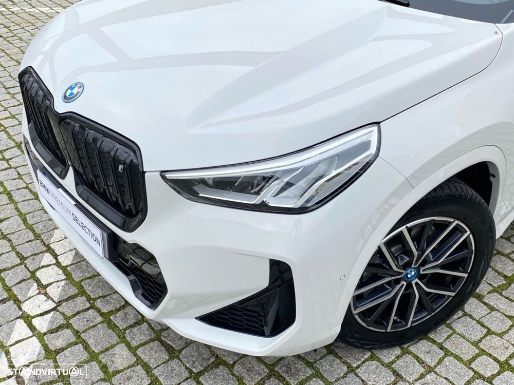 BMW iX1 xDrive30 Pack Desportivo M - 2