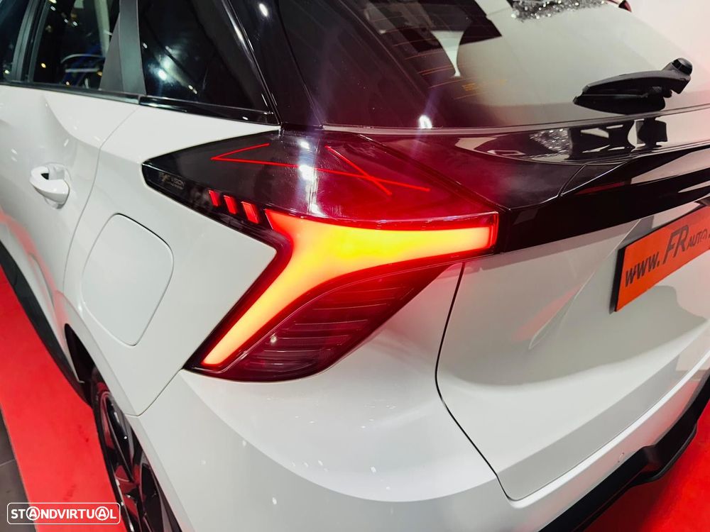 MG MG4 51 kWh Standard - 24