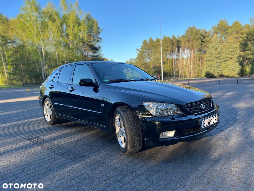 Lexus IS 300 Prestige - 5