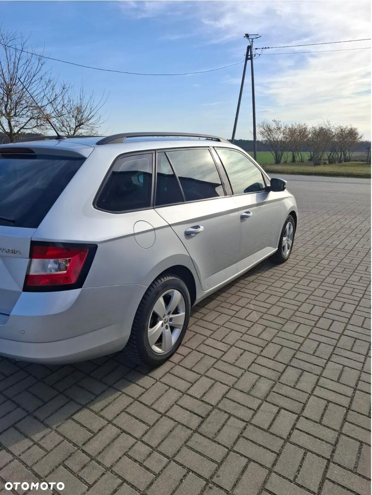 Skoda Fabia - 6
