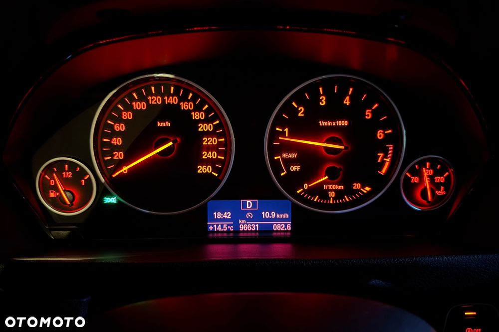 BMW 3GT 320i Advantage - 36