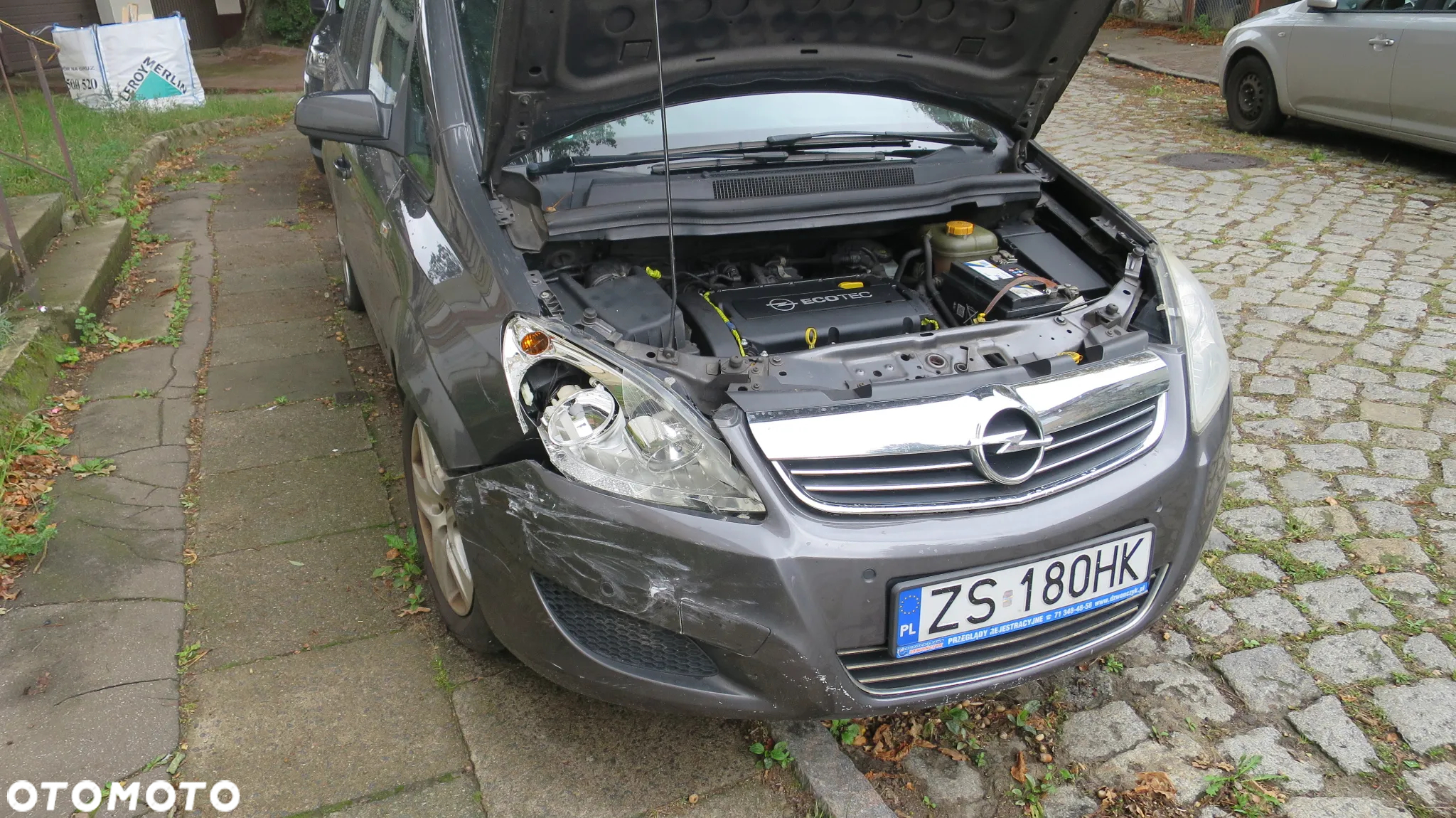 Opel Zafira 1.6 - 4