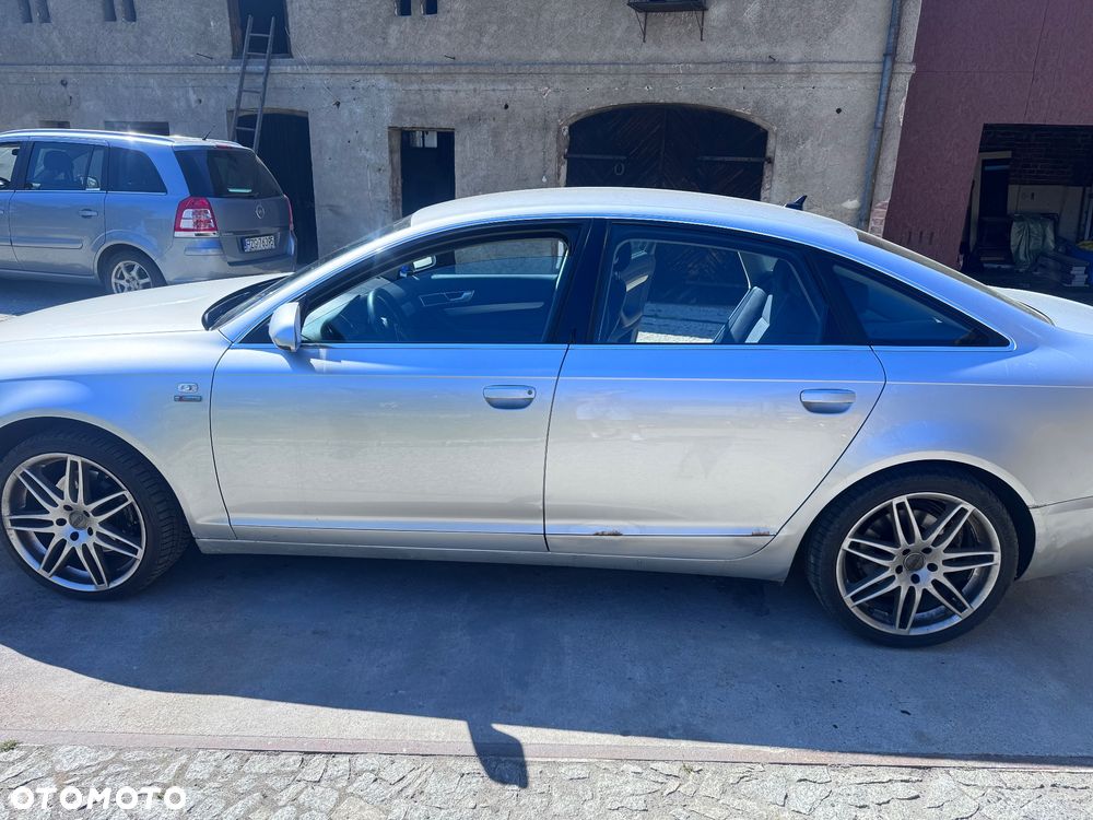 Audi A6 Limousine 3.2 FSI - 1