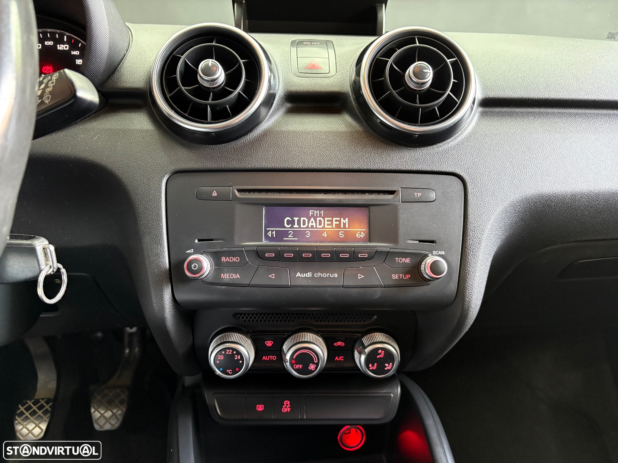 Audi A1 Sportback 1.6 TDI S-line - 41