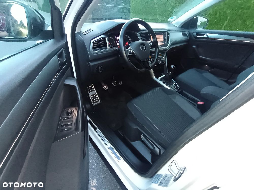 Volkswagen T-Roc 2.0 TDI SCR DPF Advance - 18