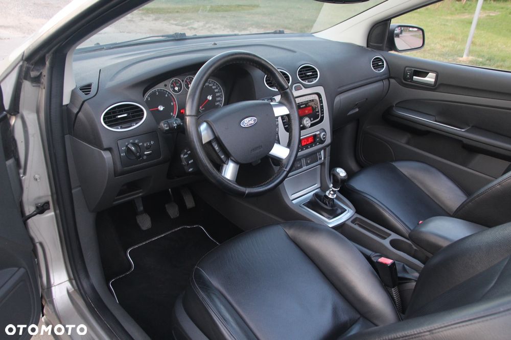 Ford Focus 2.0 TDCi DPF Titanium - 29