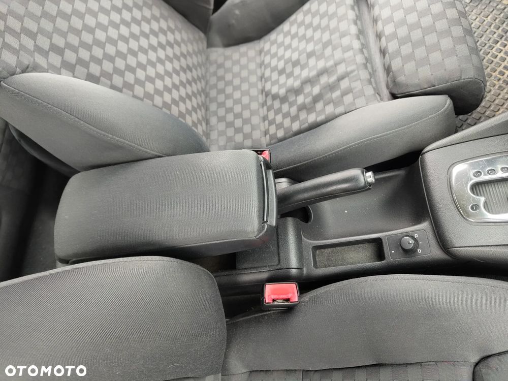 Audi A6 - 24