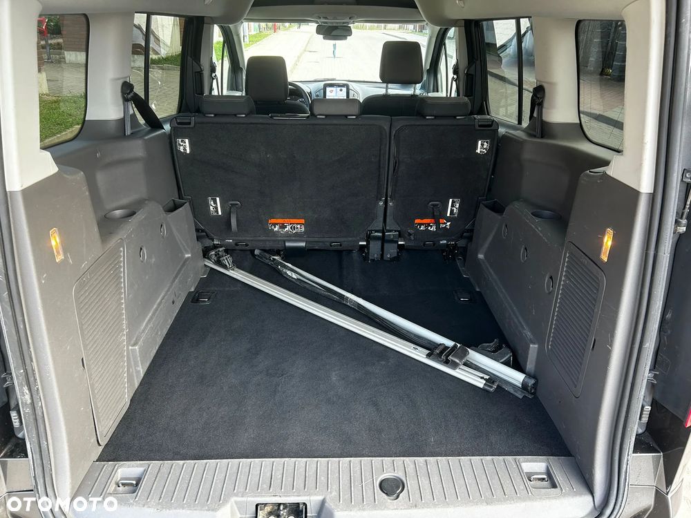 Ford Tourneo Connect 1.5 EcoBlue Titanium - 12