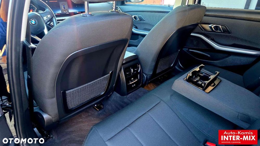 BMW Seria 3 - 24