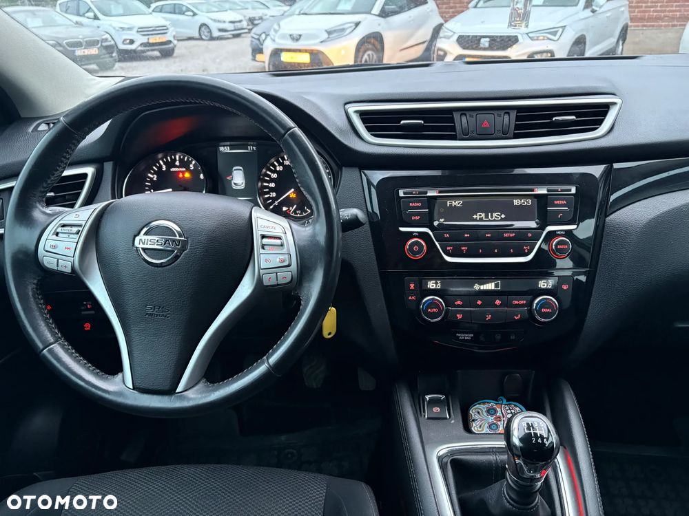 Nissan Qashqai 1.2 DIG-T Acenta EU6 - 9