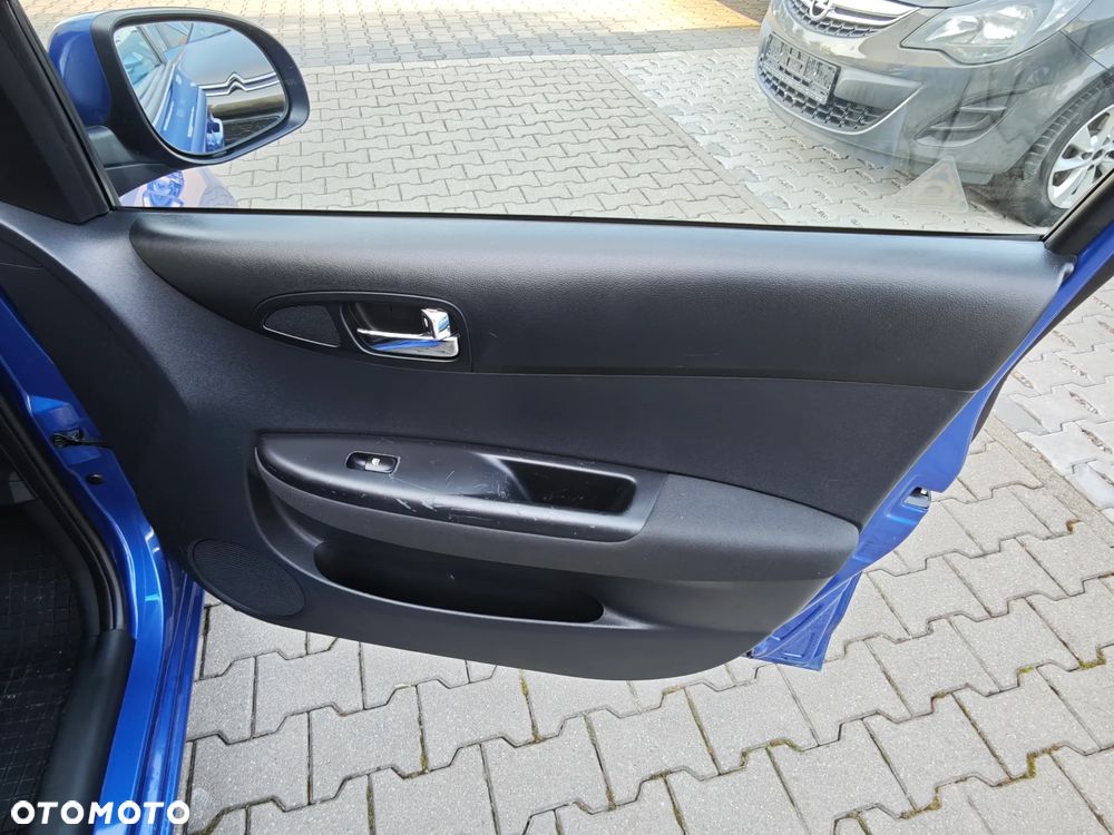Hyundai i20 1.2 YES Plus - 21