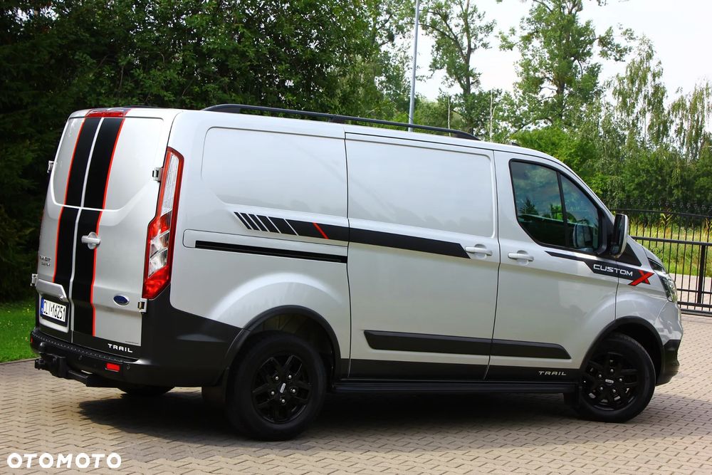 Ford TRANSIT CUSTOM TRAIL 2.0 TDCI 131KM 3 OSOBOWY NAVIGACJA KAMERA FELGI FULL OPCJA STAN PERFEKT FV23% - 13