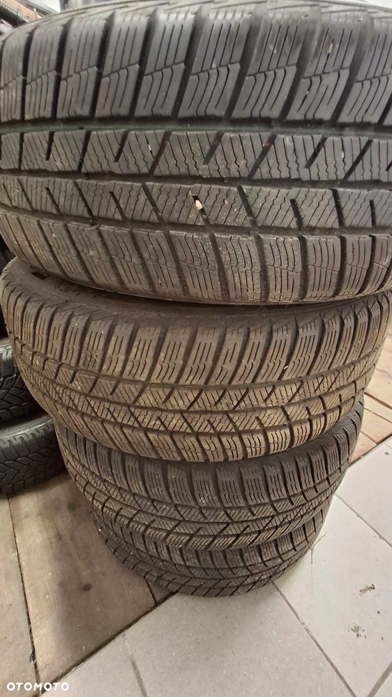 Ford Kuga 1.5 EcoBoost 2x4 Cool & Connect - 12