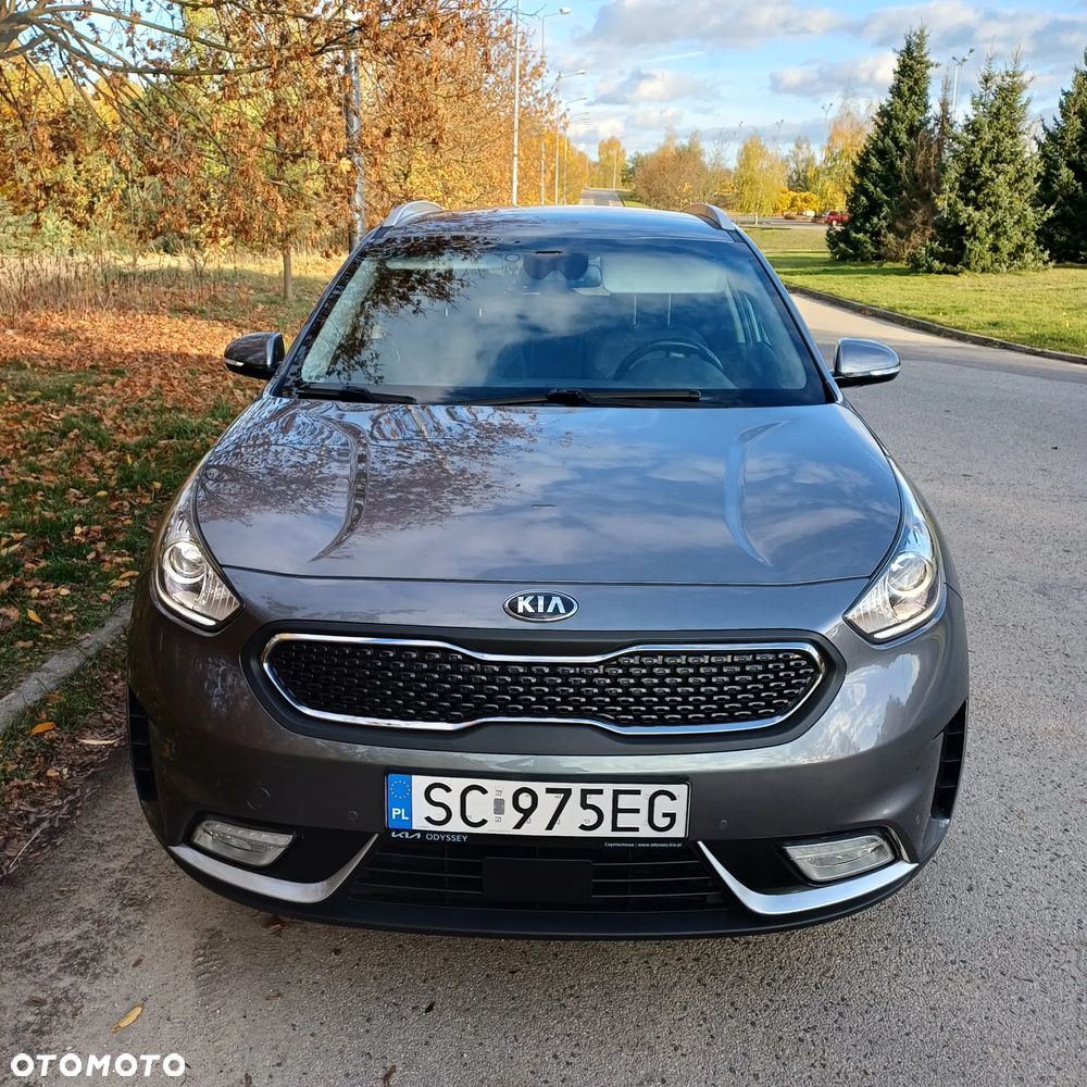 Kia Niro 1.6 GDI Hybrid L - 2