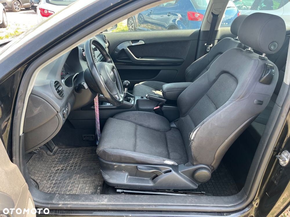 Audi A3 3-drzwiowe 1.6 S Line Sportpaket plus - 8