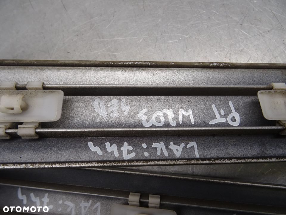 MERCEDES W203 KOMBI 00-03 2.0B LISTWY DRZWI PRZÓD TYŁ KOMPLET - 8