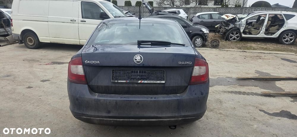 SKODA RAPID liftback LF5A pas tylny wanna - 1