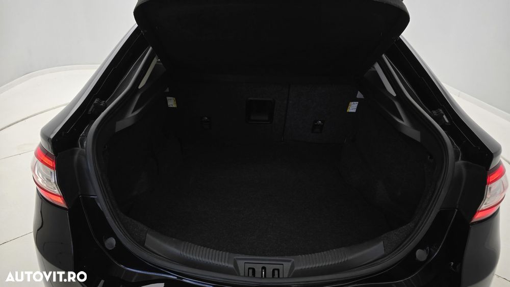 Ford Mondeo - 25
