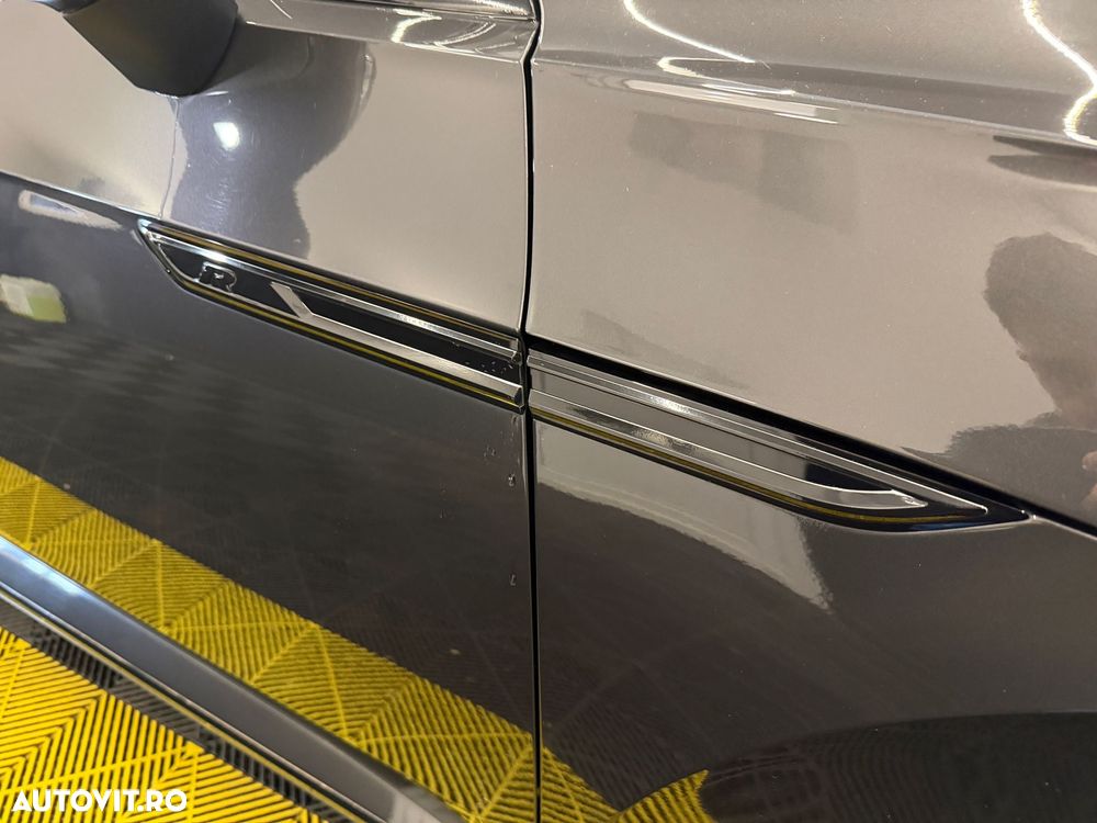 Volkswagen ARTEON 2.0 TDI DSG 4Motion R-Line - 12