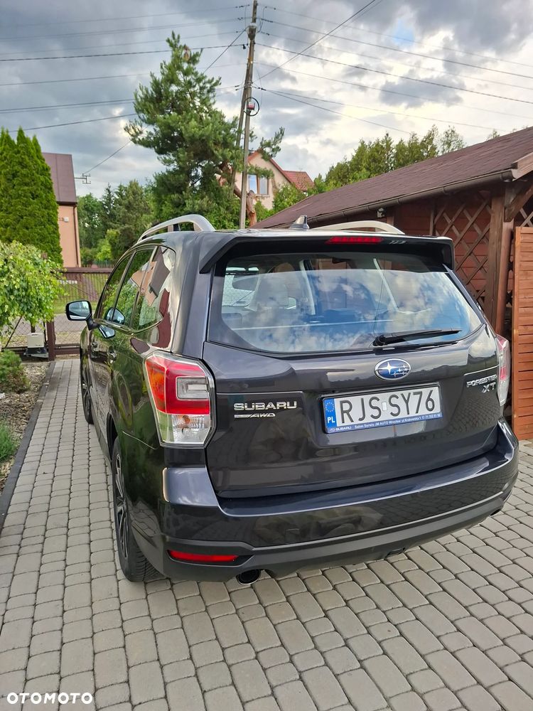 Subaru Forester 2.0 XT Comfort Lineartronic - 4