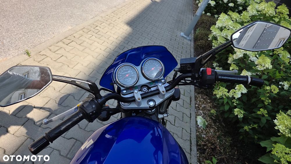 Suzuki GS - 9