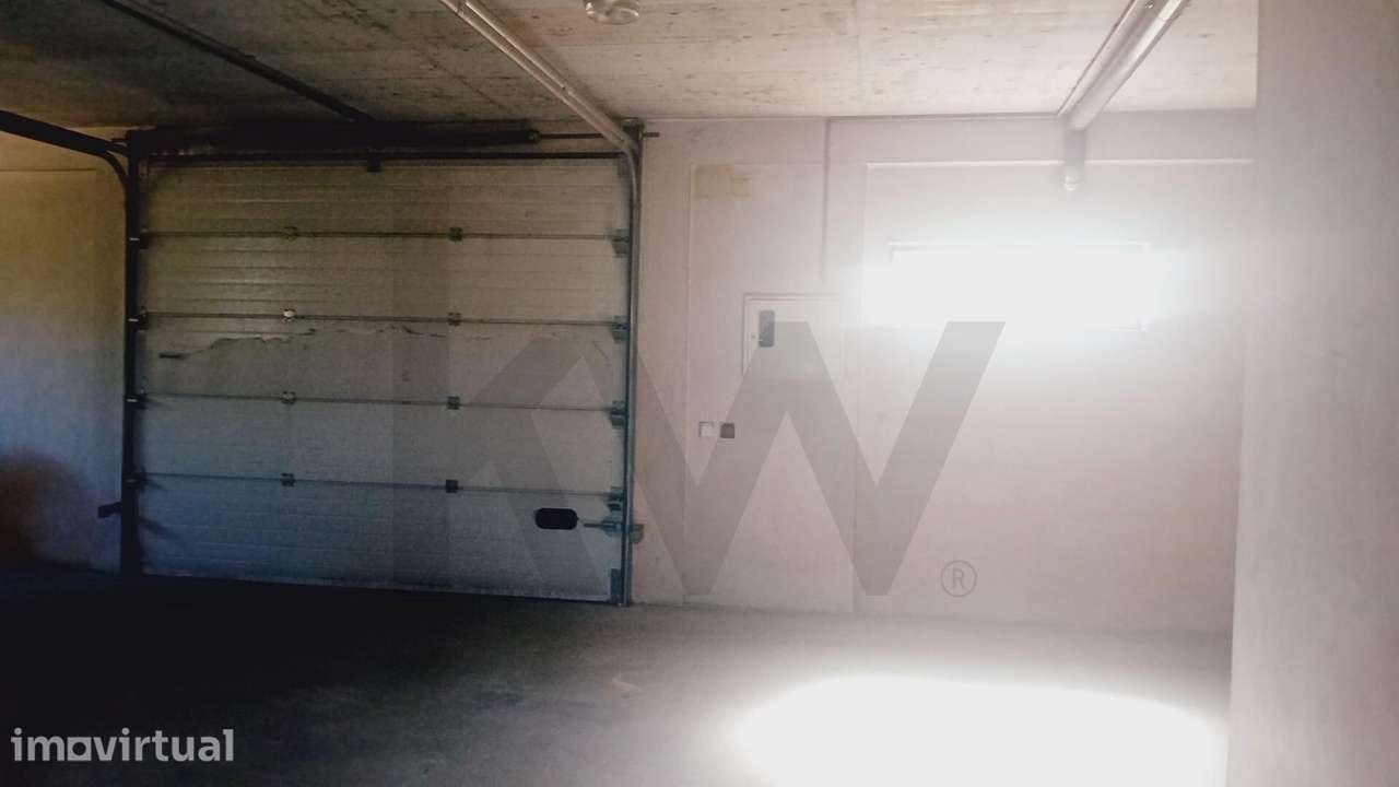 Apartamento T3 com Elevador, Garagem e Arrumos – Centro da Vila de - Grande imagem: 4/29