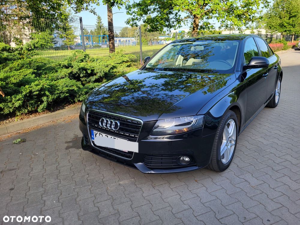 Audi A4 Limousine 2.0 TDI DPF Ambiente - 1