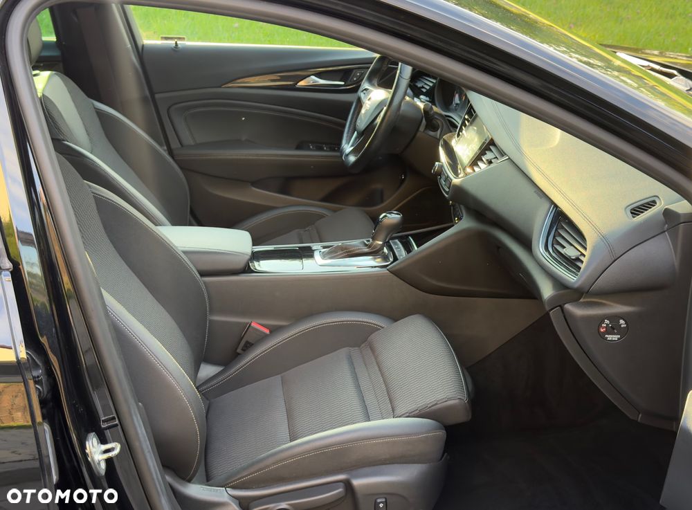 Opel Insignia CT 2.0 CDTI Exclusive S&S - 20