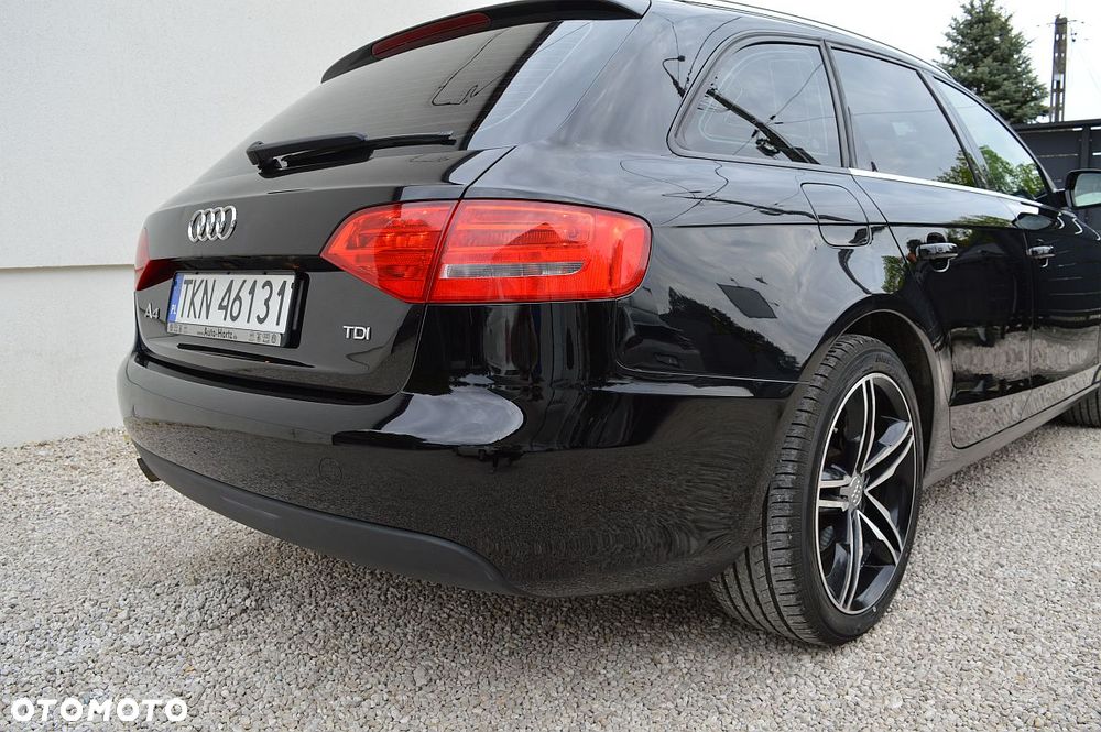 Audi A4 Avant 2.0 TDI DPF multitronic Attraction - 9