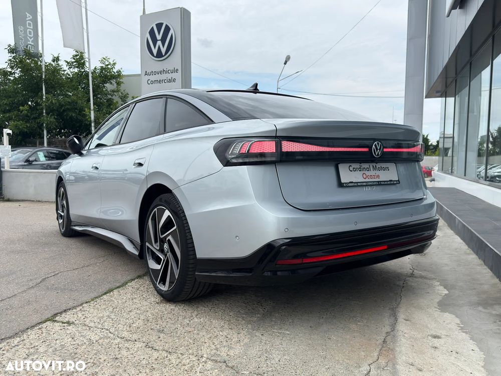 Volkswagen ID.7 77 kWh Pro - 5