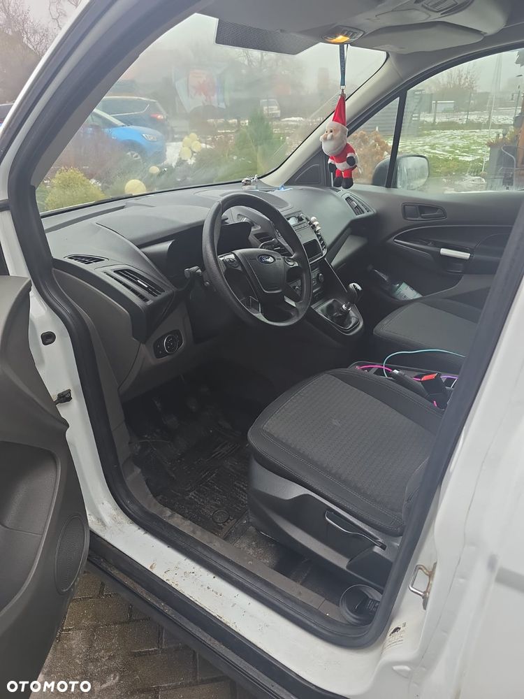 Ford Transit Connect - 8