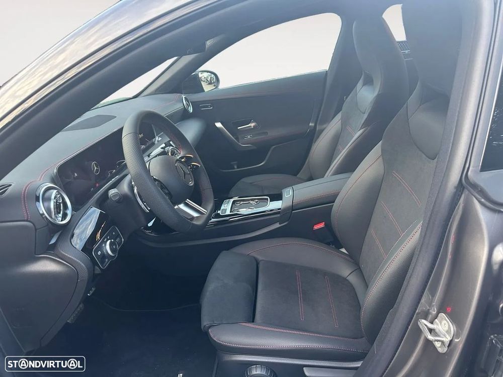 Mercedes-Benz CLA 180 d - 10