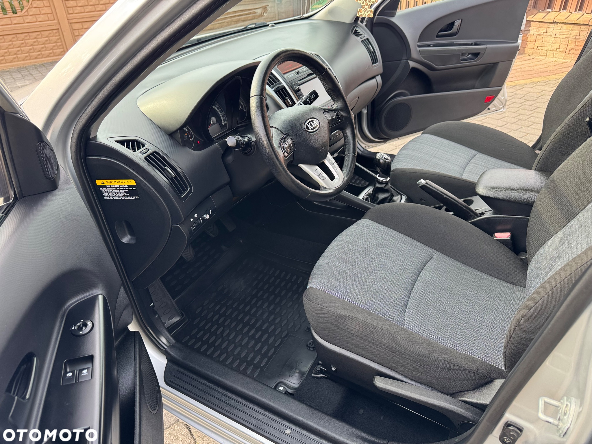 Kia Ceed 1.4 CVVT Attract Plus - 10