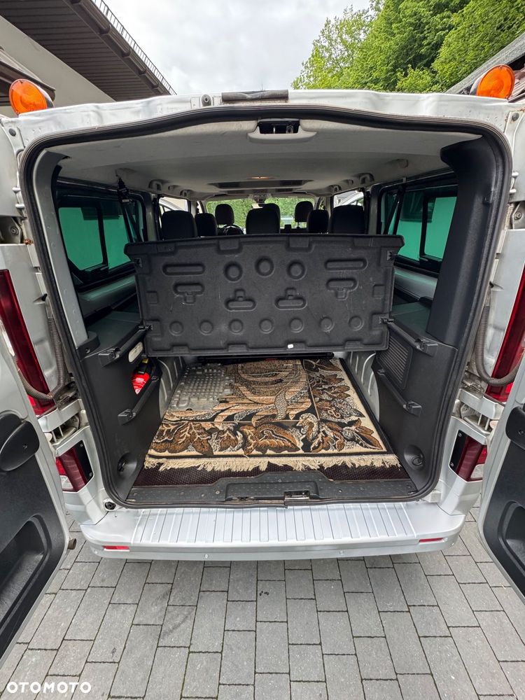 Renault Trafic Grand Passenger 3,0t Pack Clim - 23
