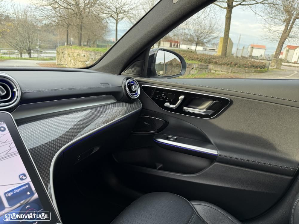 Mercedes-Benz C 300 e T 9G-TRONIC AMG Line - 23