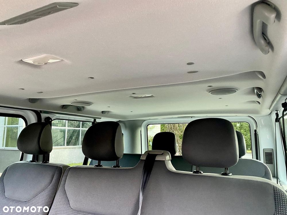Opel Vivaro Tour Elegance L1H1 - 19