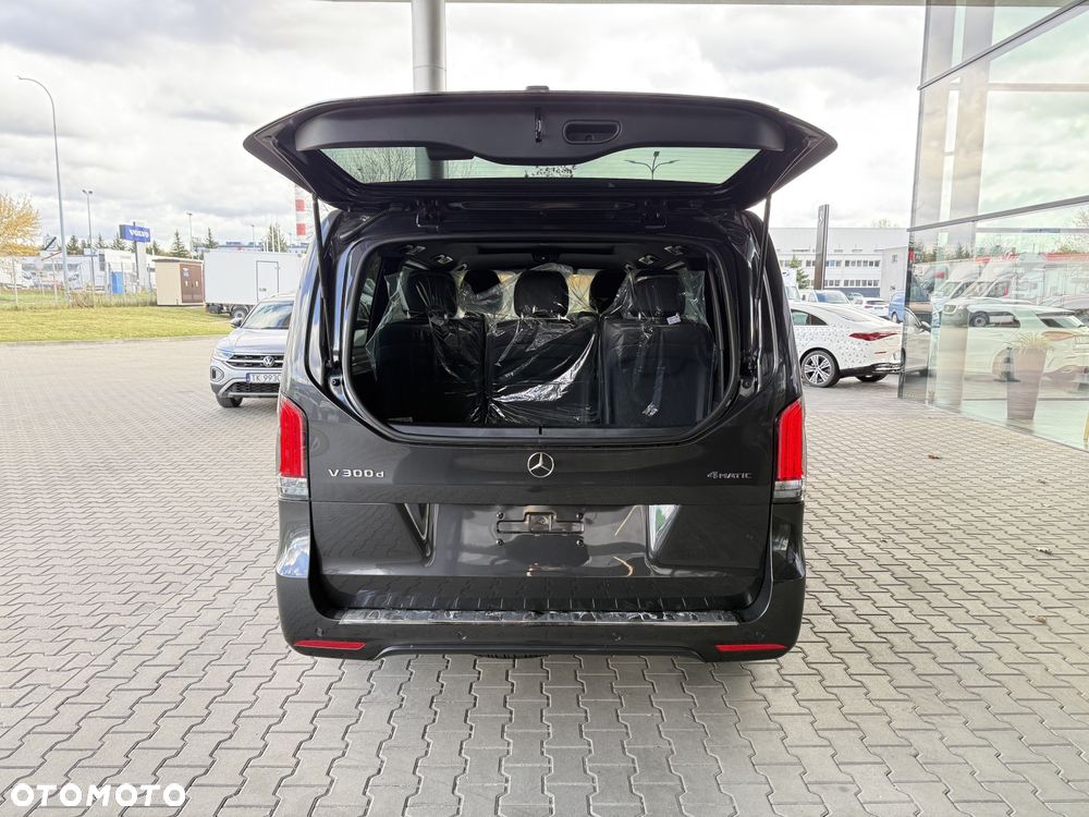 Mercedes-Benz Klasa V 300 d 4-Matic 9G-Tronic Exclusive (długi) - 10