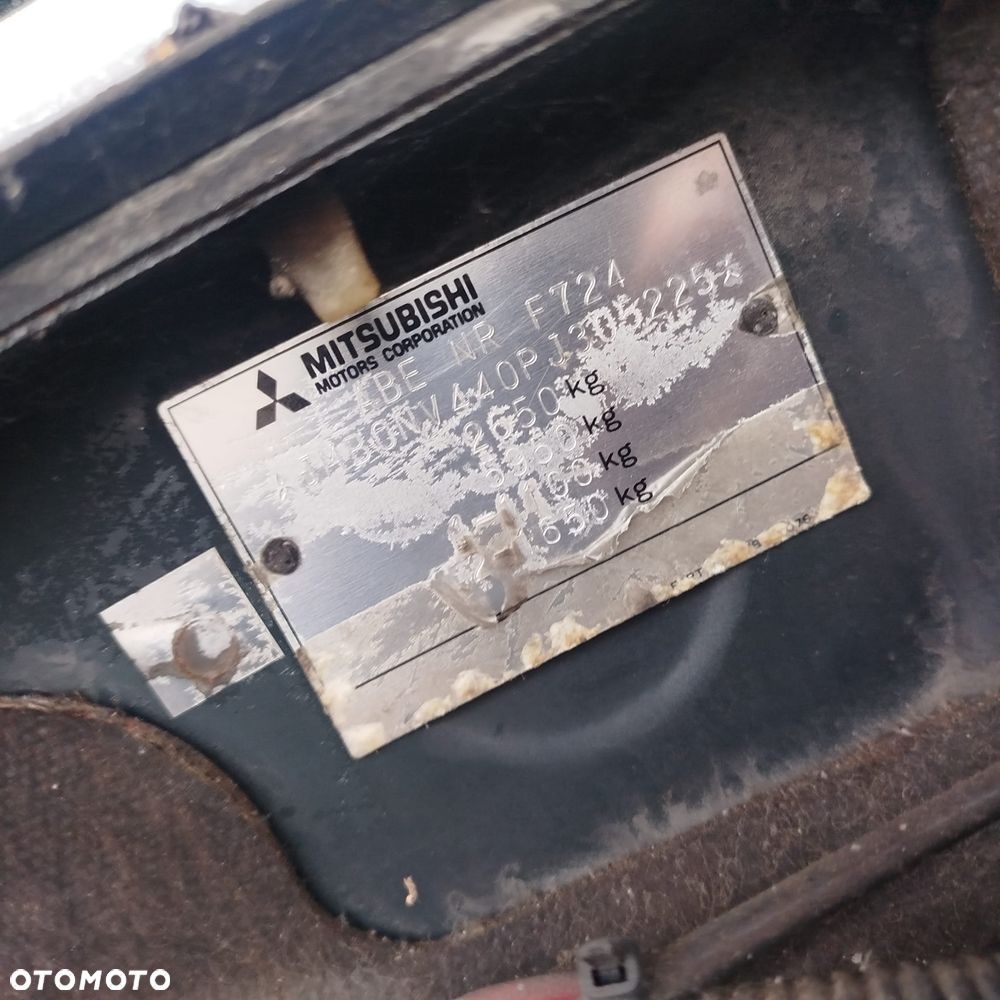 Mitsubishi Pajero na części - 7