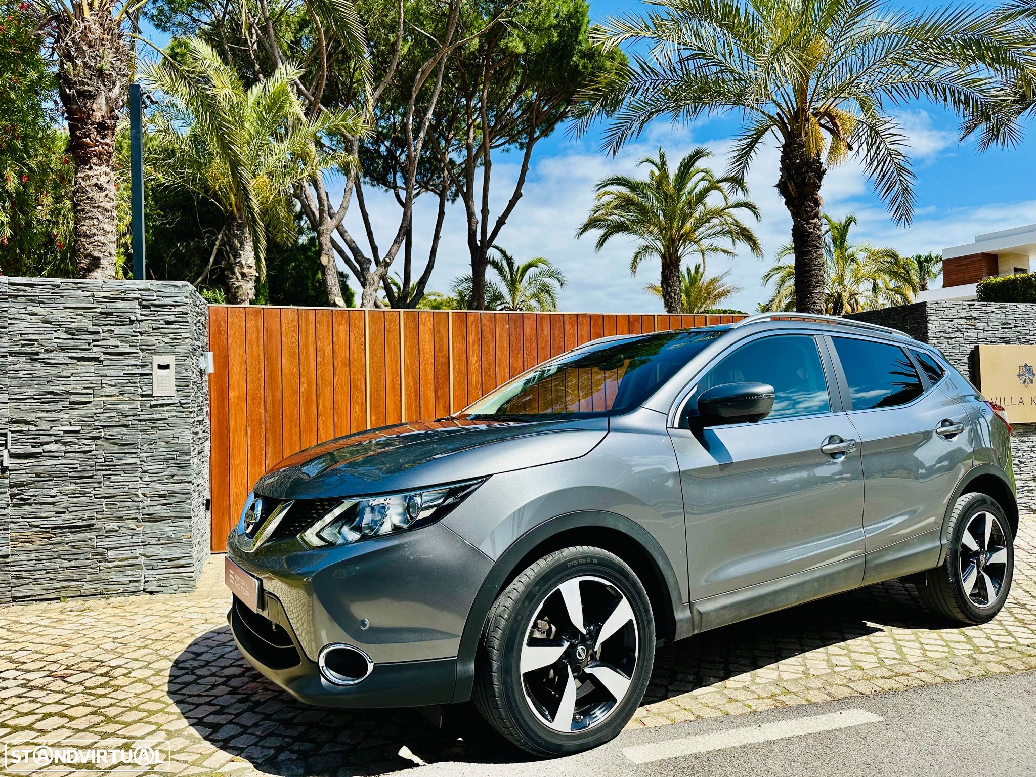 Nissan Qashqai 1.5 dCi Tekna - 1