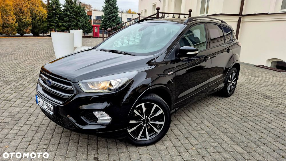 Ford Kuga 1.5 EcoBoost 2x4 ST-Line - 1