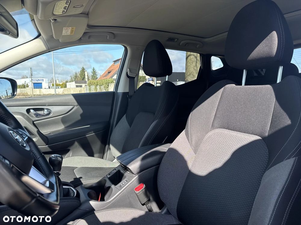 Nissan Qashqai 1.3 DIG-T N-Connecta - 11