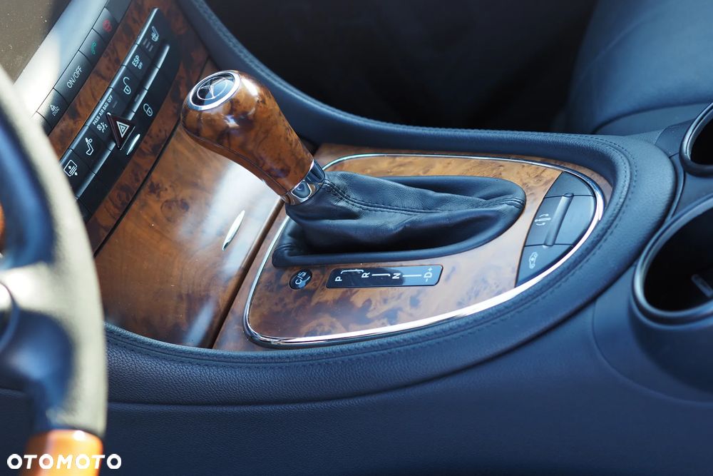 Mercedes-Benz CLS - 28