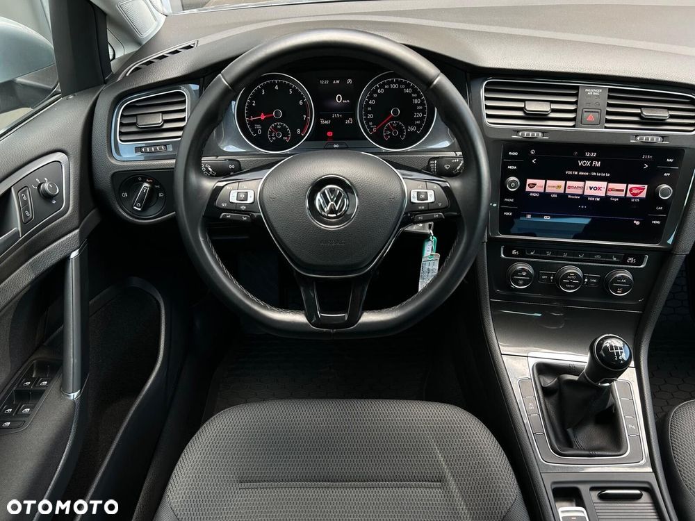 Volkswagen Golf 1.5 TSI BMT Comfortline - 6