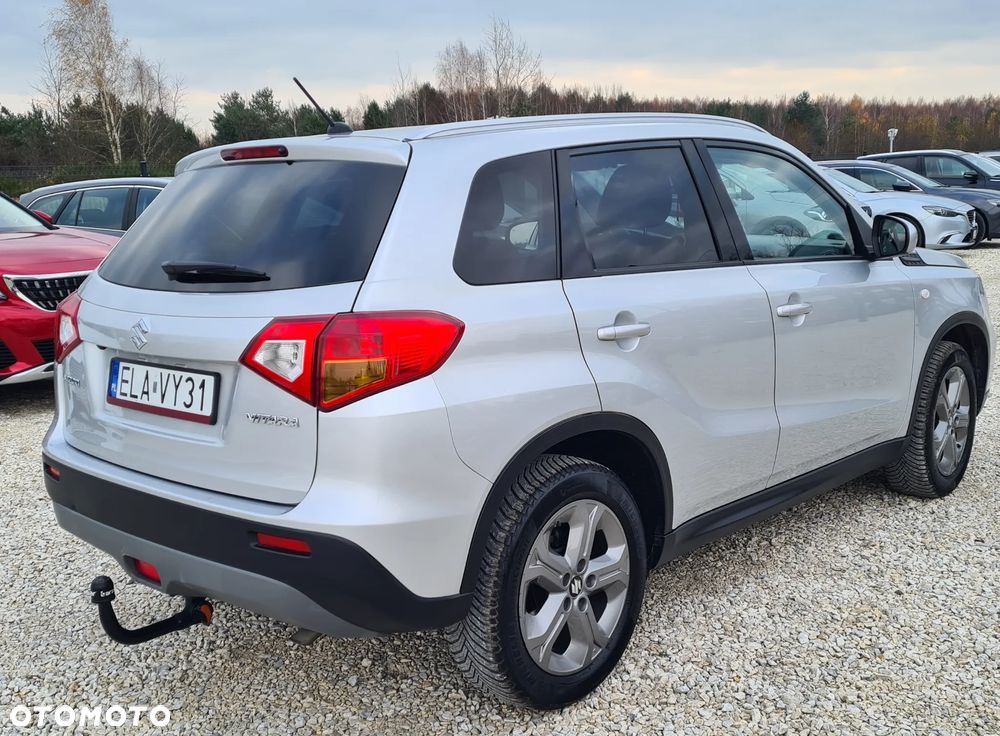 Suzuki Vitara 1.6 (4x2) Comfort+ - 32