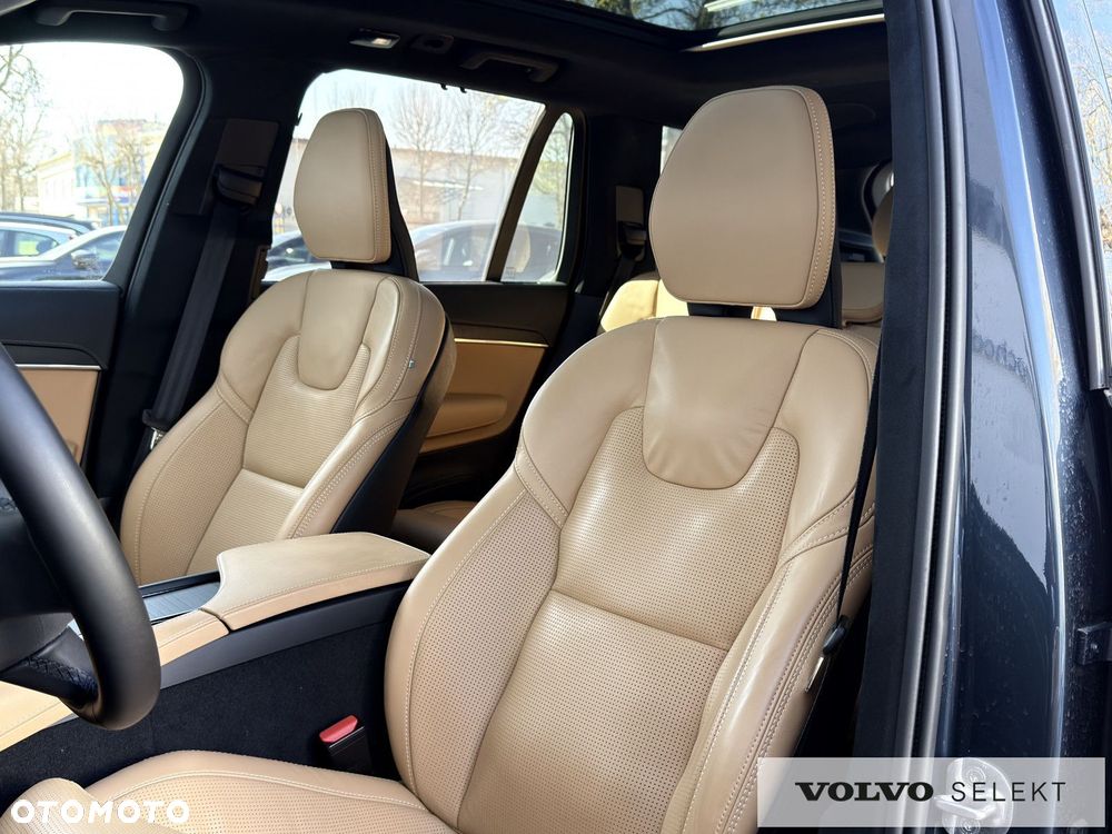 Volvo XC 90 - 24